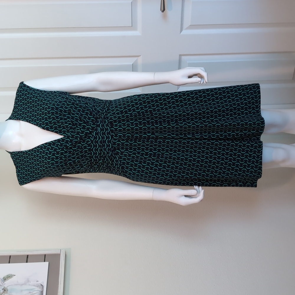 EnFocus Studio Sheath Dress V-neck Black Teal Jersey Spandex Blend Sz8 EUC
